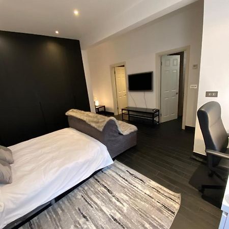Beautiful Modern Studio In High Street Kensington Apartment Londra Exterior foto