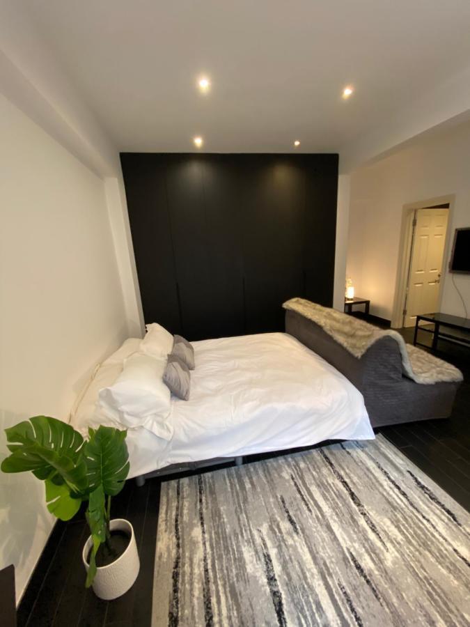 Beautiful Modern Studio In High Street Kensington Apartment Londra Exterior foto