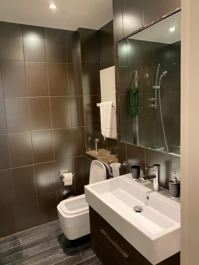 Beautiful Modern Studio In High Street Kensington Apartment Londra Exterior foto